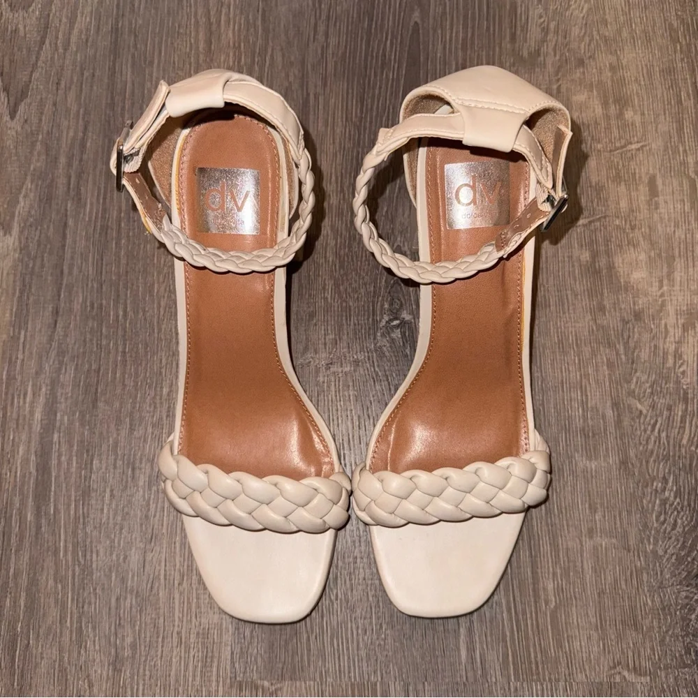 DV by Dolce Vita ivory Hassa braided ankle strap sandals heels 10